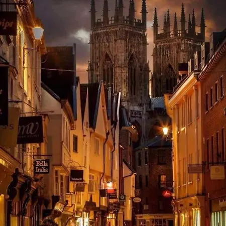 Pear Centre - Self Check-in