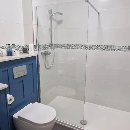 Pear Centre - Self Check-in Apartman